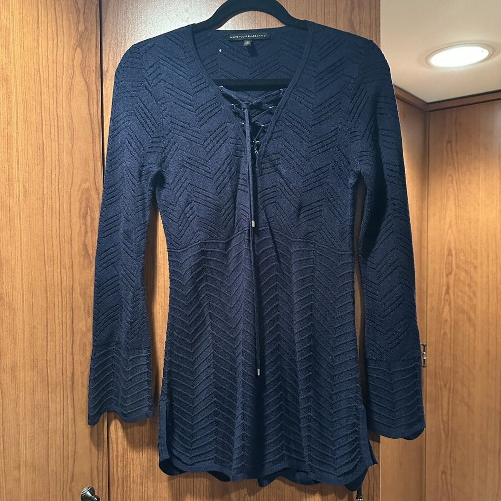 White House Black Market Navy XS Top Lace Up Ribbed Tunic Sweater Crochet V Neck
